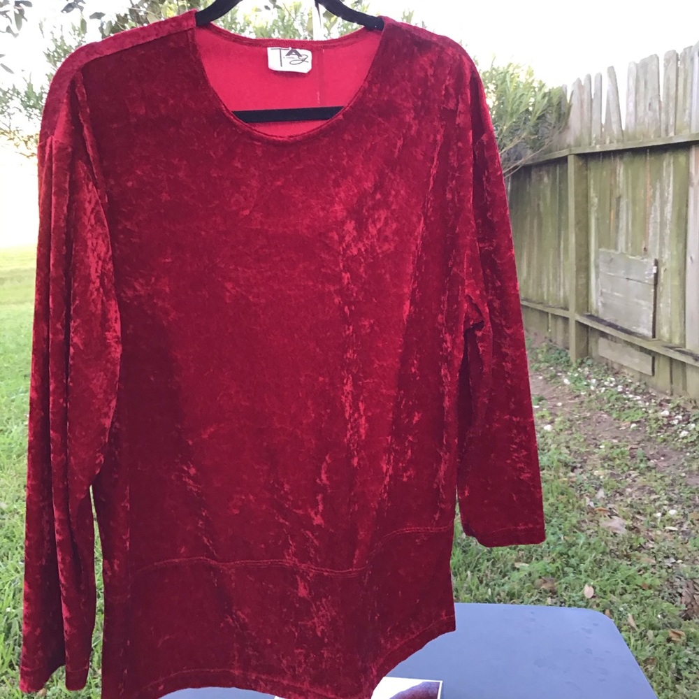 Tag by Teddi XXL Burgundy Party Long Sleeve Top